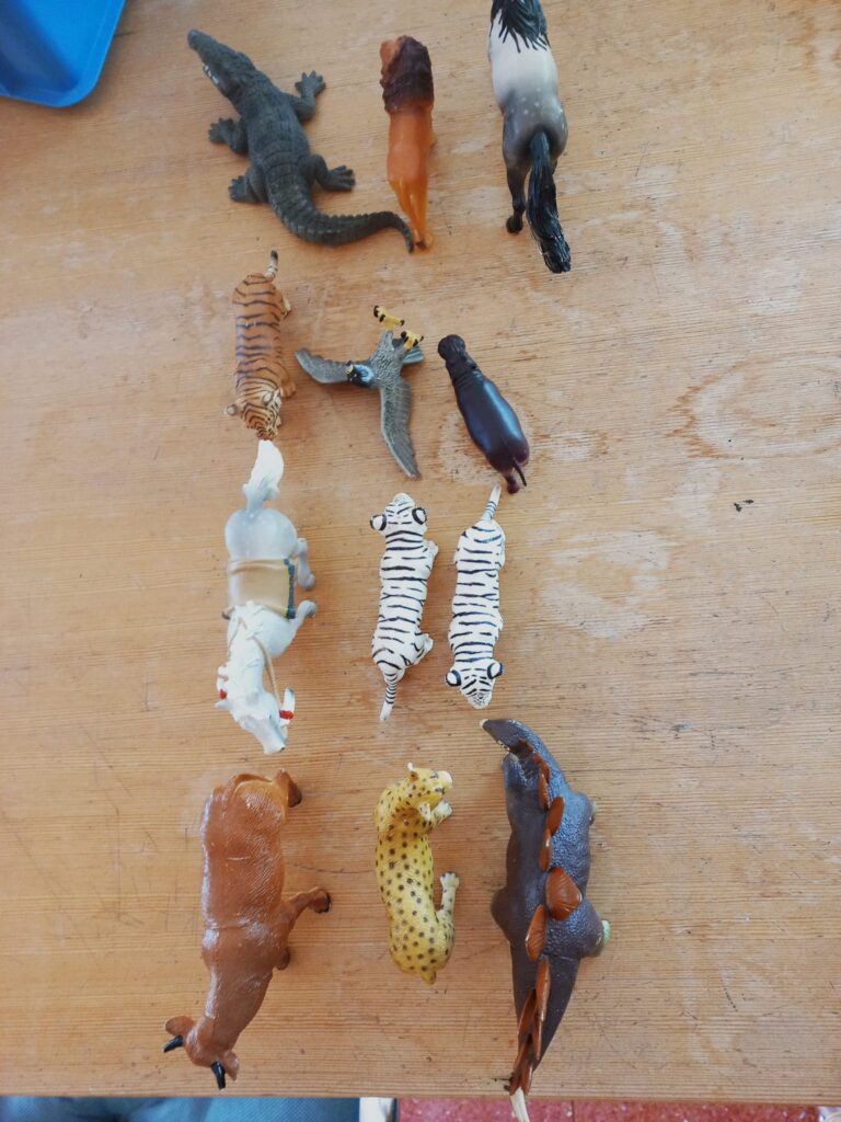 Rechnen mi Tierfiguren